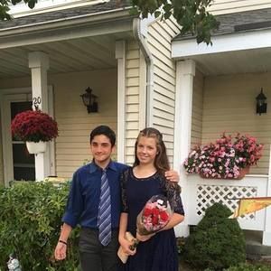 Meet your Posher, Elizabeth